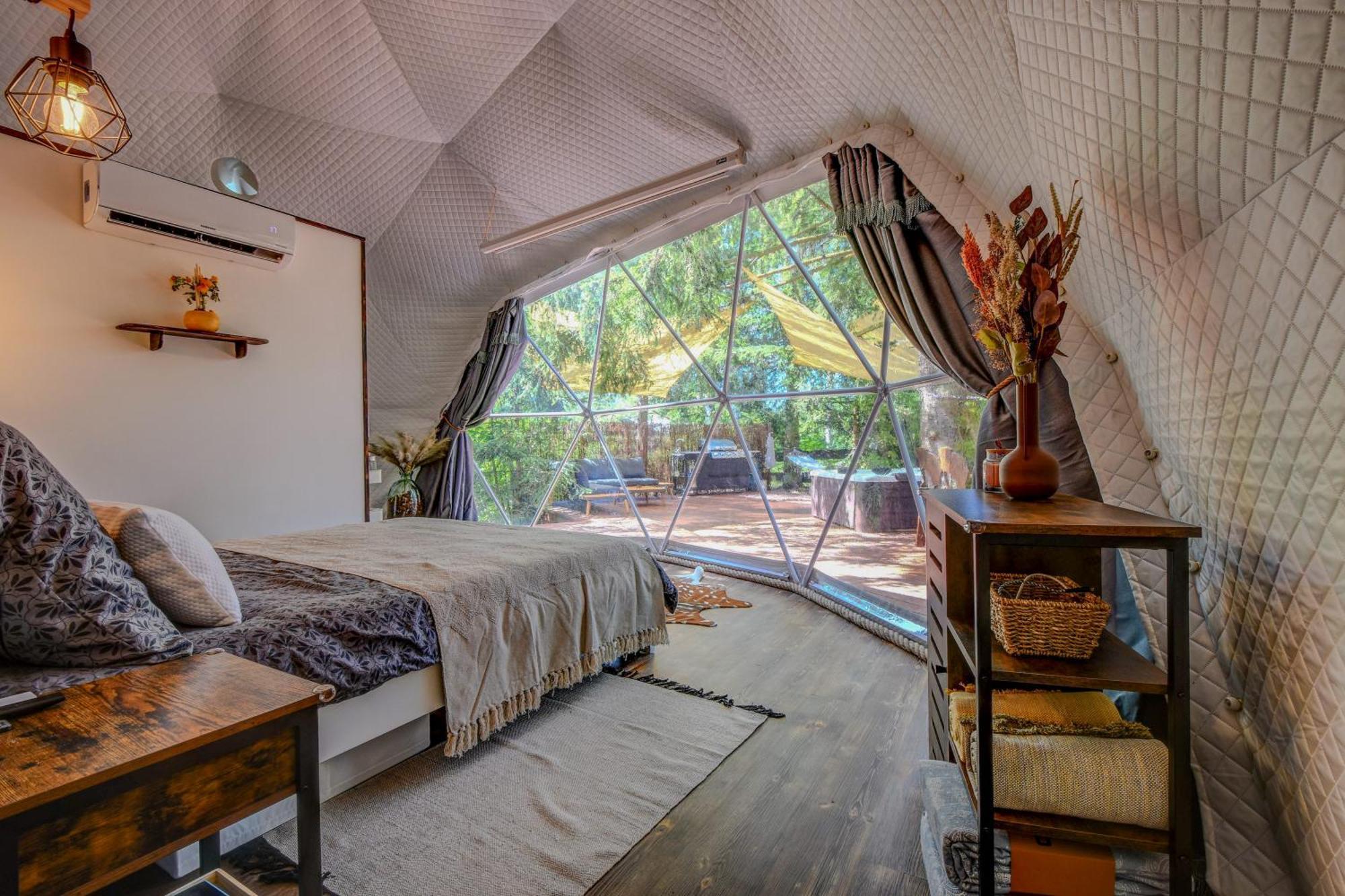 Hotel Tiche Misto Glamping Slapy nad Vltavou Exterior foto